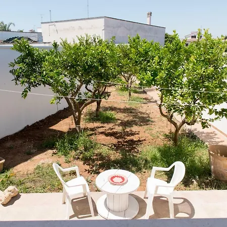 Donna Marzia Holidays House